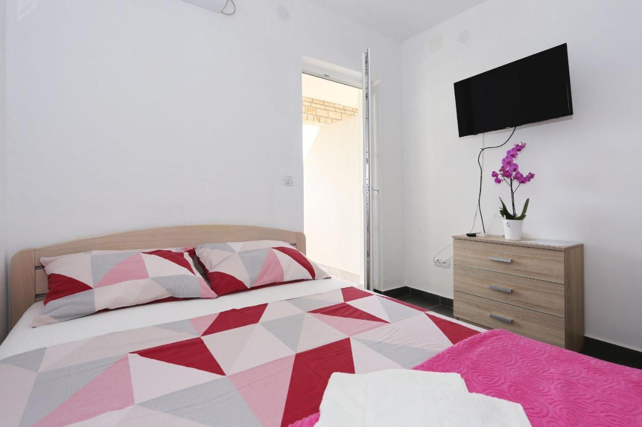 Apartments Vlado I Vesna 利缇纳 外观 照片