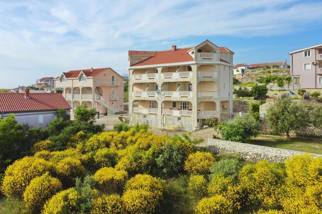 Apartments Vlado I Vesna 利缇纳 外观 照片