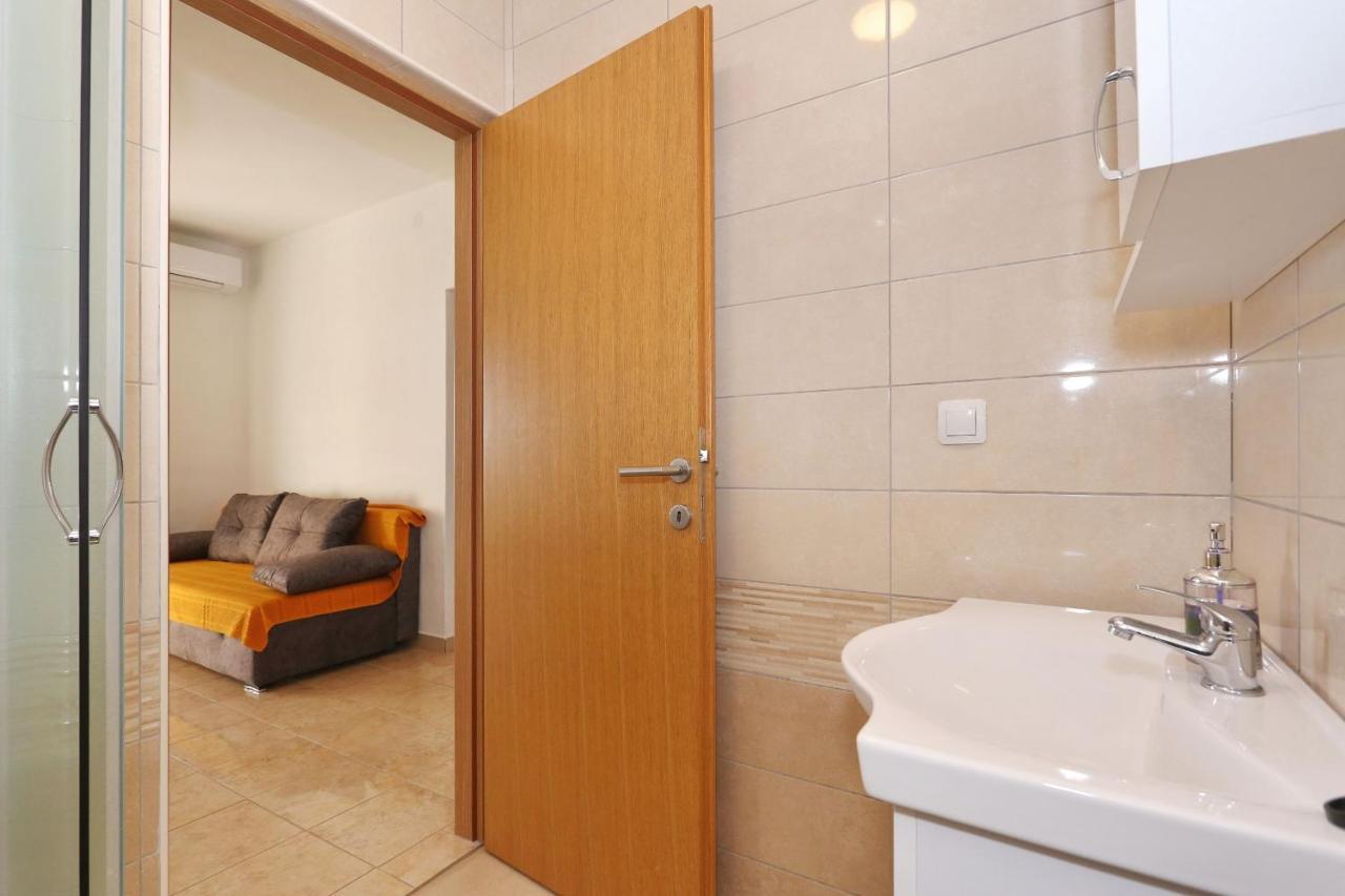 Apartments Vlado I Vesna 利缇纳 外观 照片