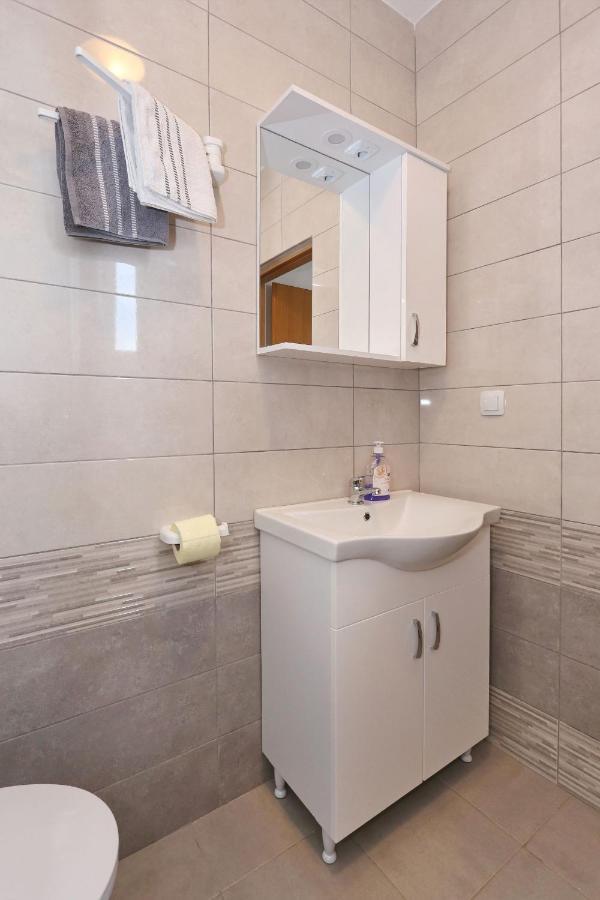 Apartments Vlado I Vesna 利缇纳 外观 照片