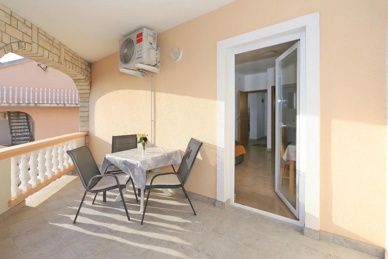 Apartments Vlado I Vesna 利缇纳 外观 照片