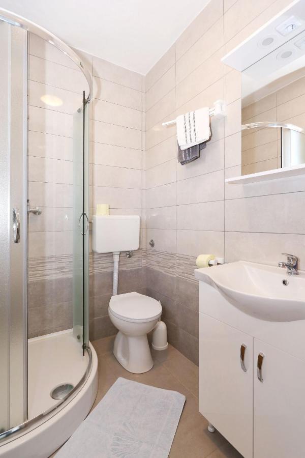 Apartments Vlado I Vesna 利缇纳 外观 照片