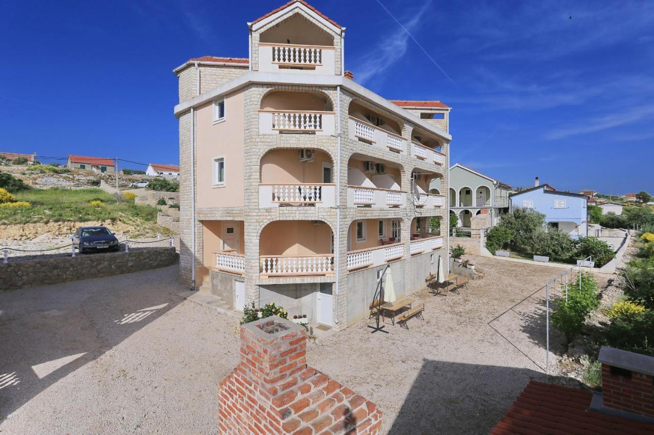 Apartments Vlado I Vesna 利缇纳 外观 照片