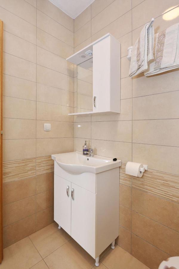 Apartments Vlado I Vesna 利缇纳 外观 照片