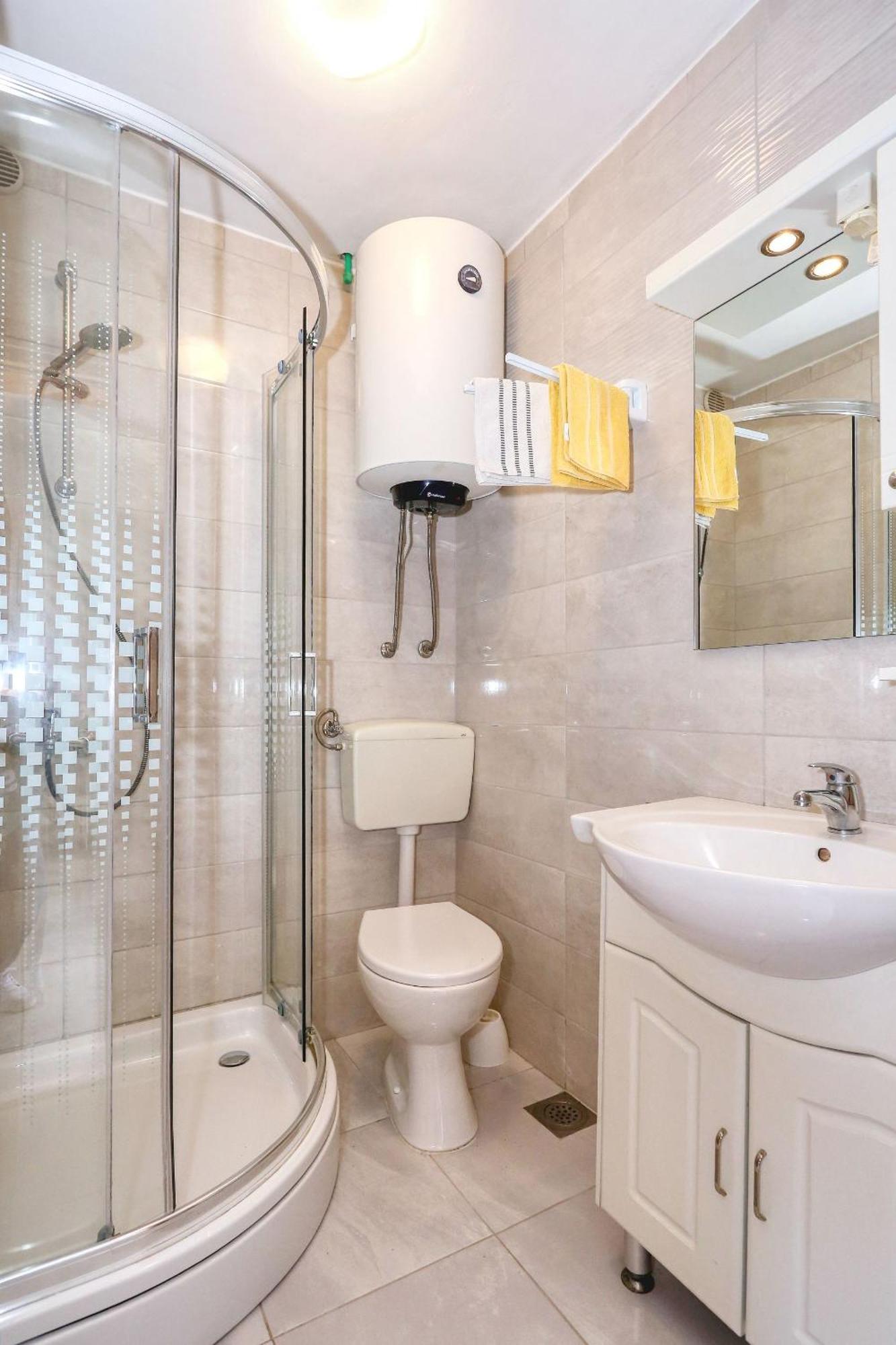 Apartments Vlado I Vesna 利缇纳 外观 照片